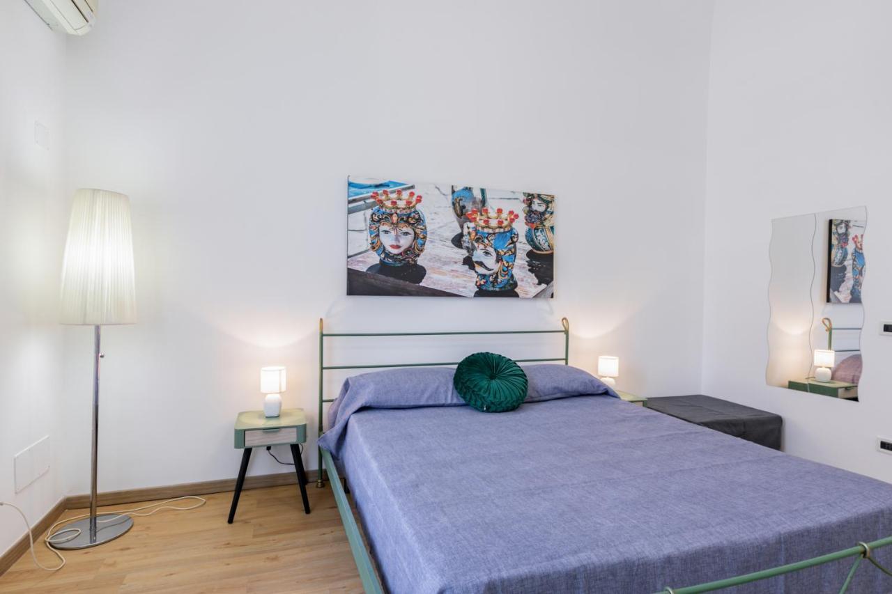 Corso Dei Mille Station Flat With Balcony Apartment Palermo Exterior photo
